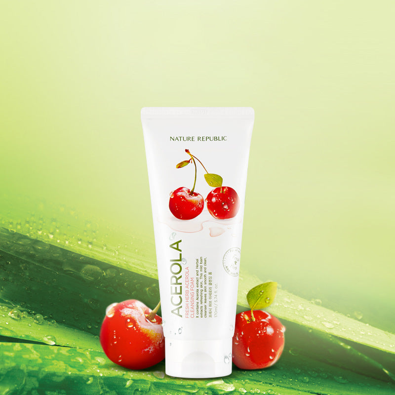 FRESH HERB Acerola Foam Cleanser